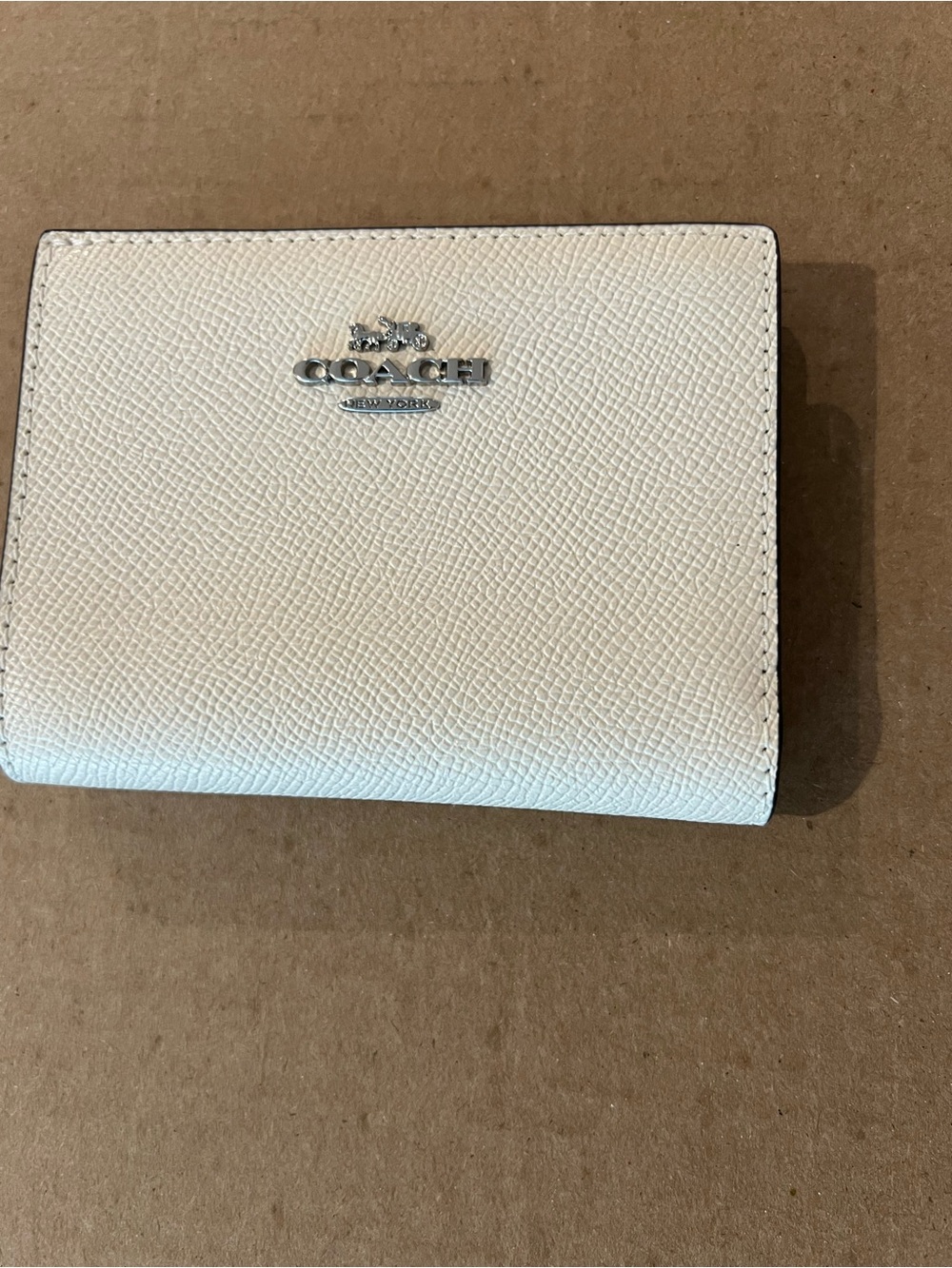 NWT Coach Bifold Wallet in Crossgrain Leather Style CR983 in Chalk White/Silver